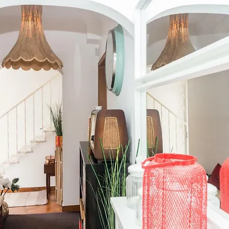 Magnolia House -