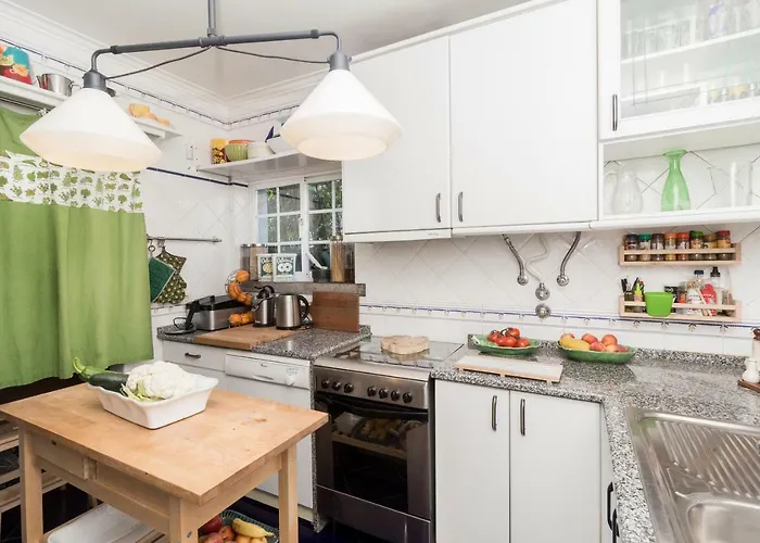 Magnolia House - *